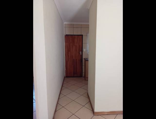 2 BEDROOM APARTMENT FOR SALE IN PHILLIP NEL PARK